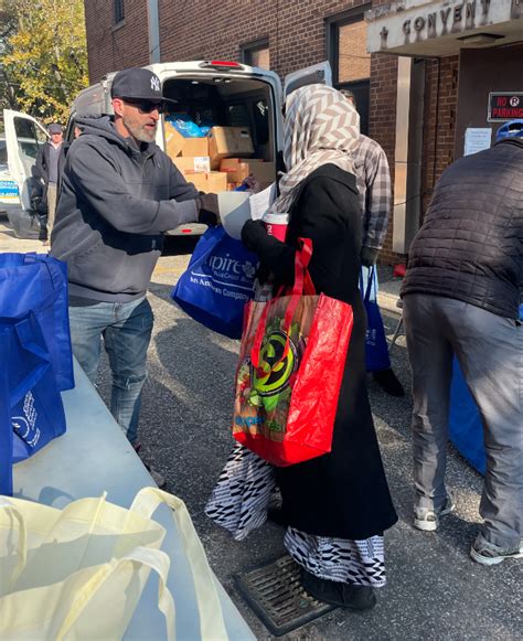 catholic charities brooklyn and queens photos|Catholic Charities Brooklyn and Queens Distributes .